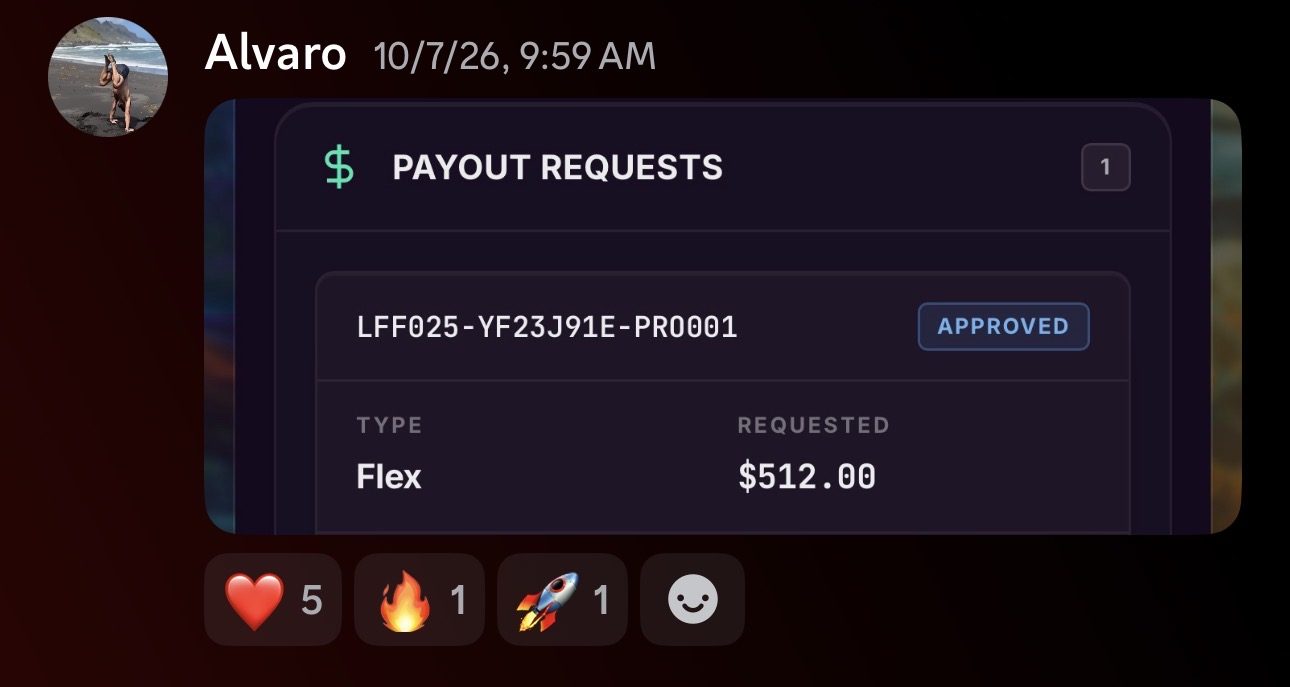 Captura de Discord: payout aprobado de 512 dólares de Alvaro